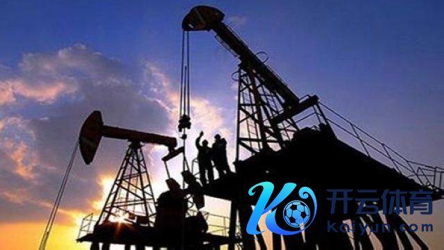 主要机构下调国外油价需求出息(开端:新华社图)